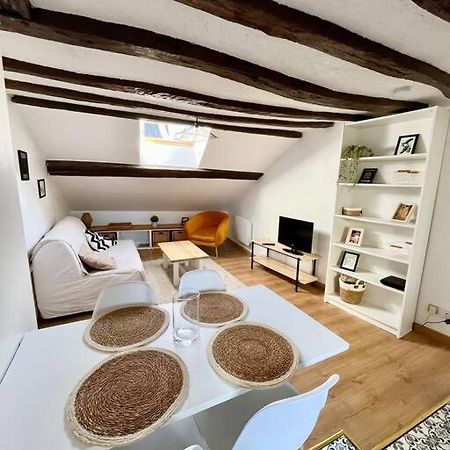 Appartement Cosy Hypercentre Place St Pierre Saumur Exterior foto