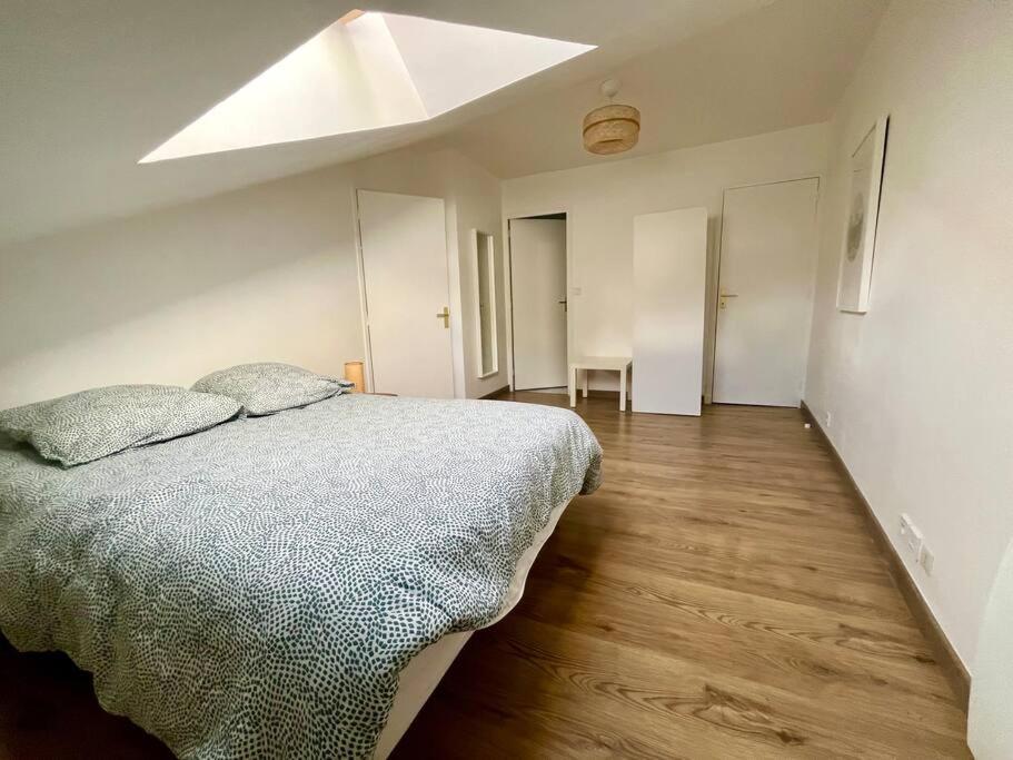 Appartement Cosy Hypercentre Place St Pierre Saumur Exterior foto