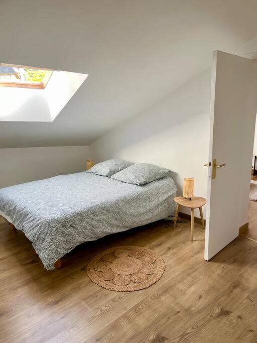 Appartement Cosy Hypercentre Place St Pierre Saumur Exterior foto